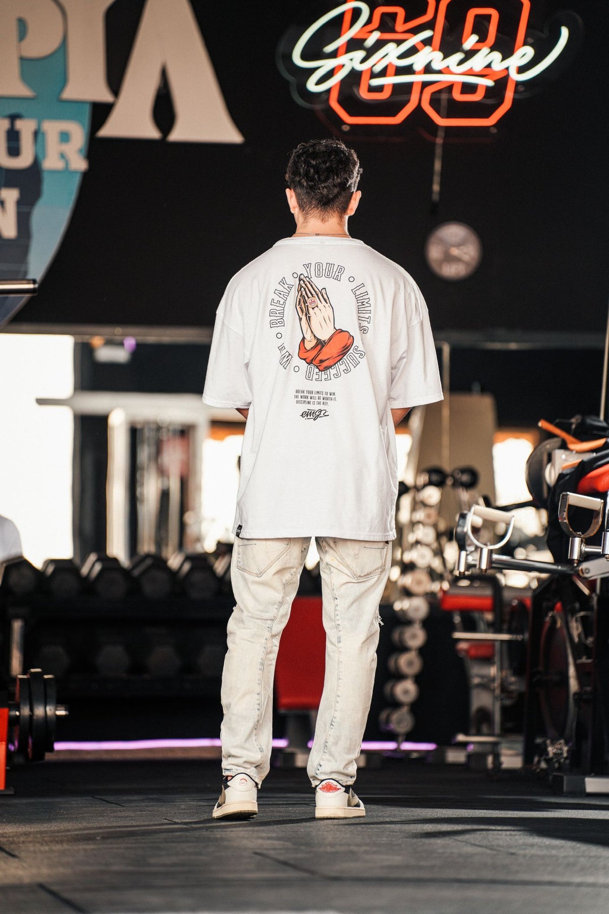 Oversize Break Your Limits White - EMJR Series